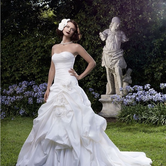 Casablanca Wedding Dress, New/Never Used - Picture 2 of 11